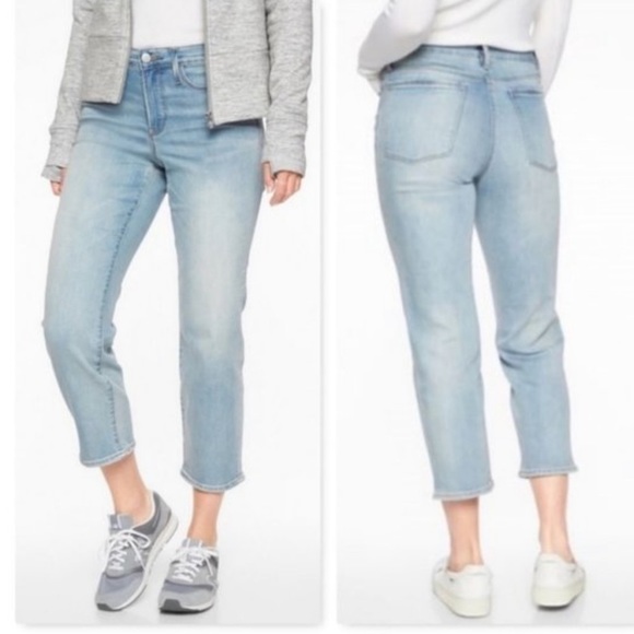 Athleta Denim - ATHLETA JEANS SCULPTEK SLIM ZION WASH STRAIGHT CROP LIGHT BLUE DENIM SIZE 6